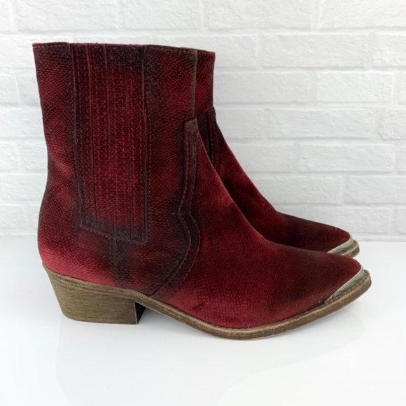 Free People Barbary Velvet Snake Print Western Steel Tip Ankle Boots Sz 39 $298 - Picture 3 of 7
